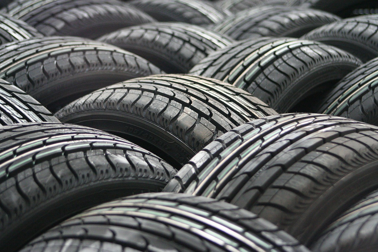 6-important-tips-for-buying-tyres-wheels-qld-wreckers